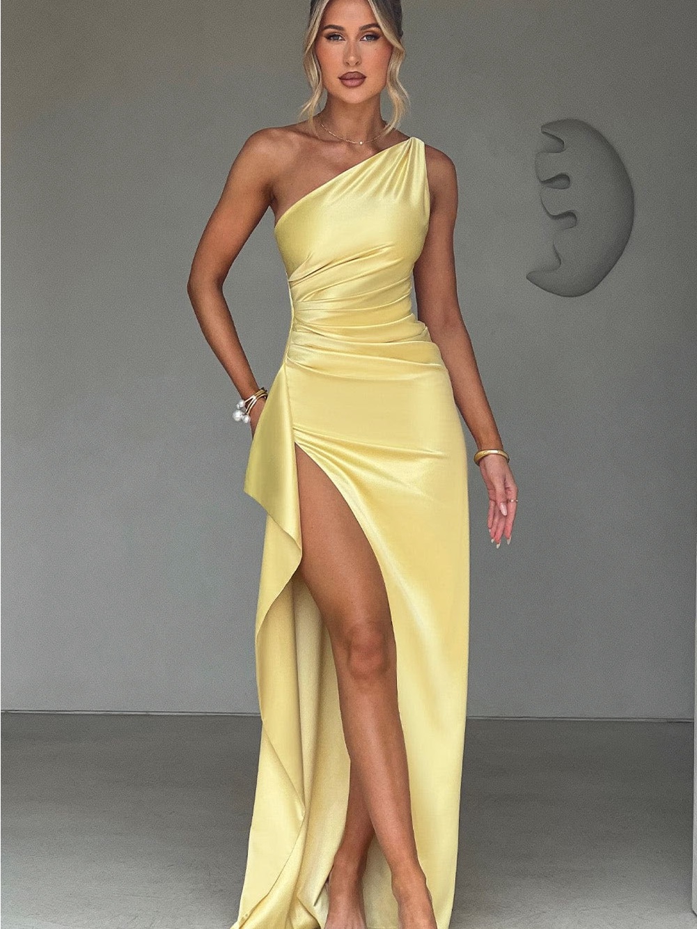 Sleek One-Shoulder Lemon Yellow Evening Gown